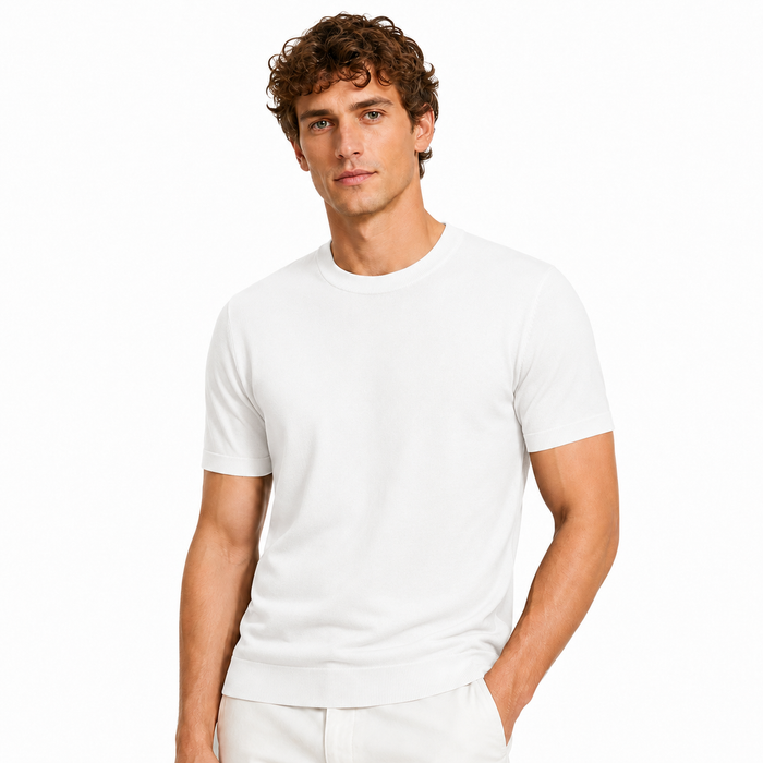Camiseta masculina NARO branca vista frontal