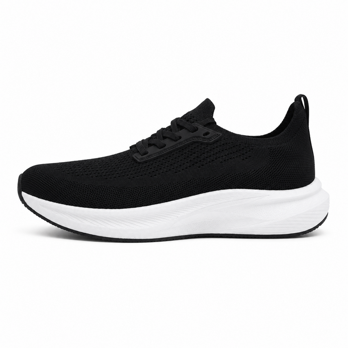 Tênis Flyknit lateral preto